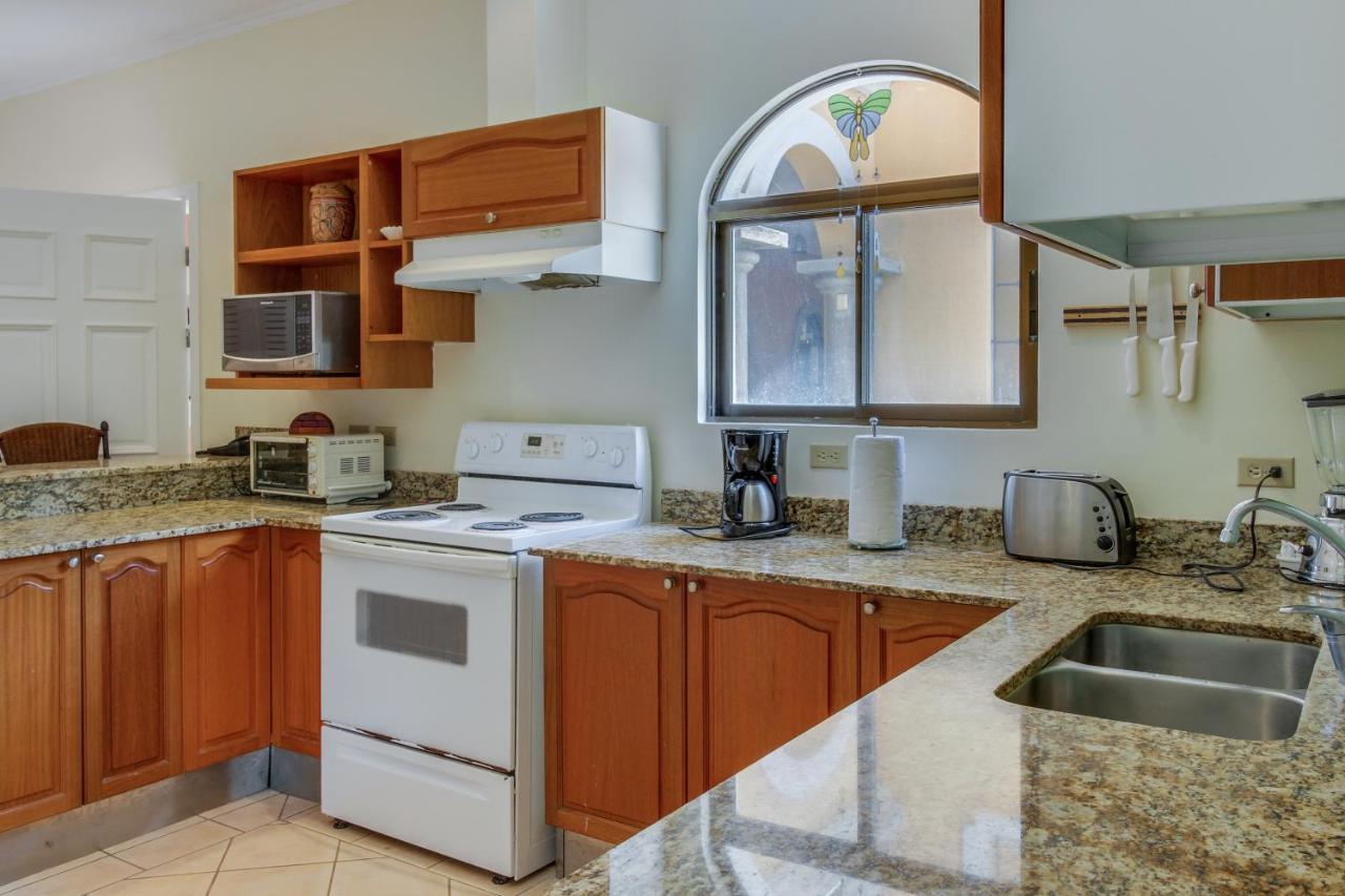 Sunrise 18 Apartment Тамариндо Екстериор снимка